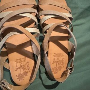 Kayfoot Women's Strappy Sandals - Tan and Gray